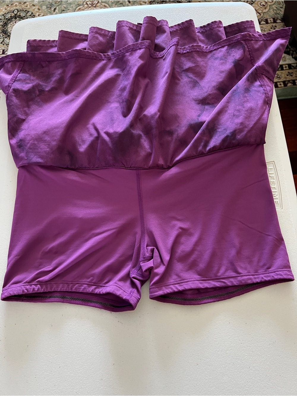 Lululemon Speed Skirt Purple Dewberry Spray Tie Dye Size 6 Built-in Shorts - Picture 8 of 10